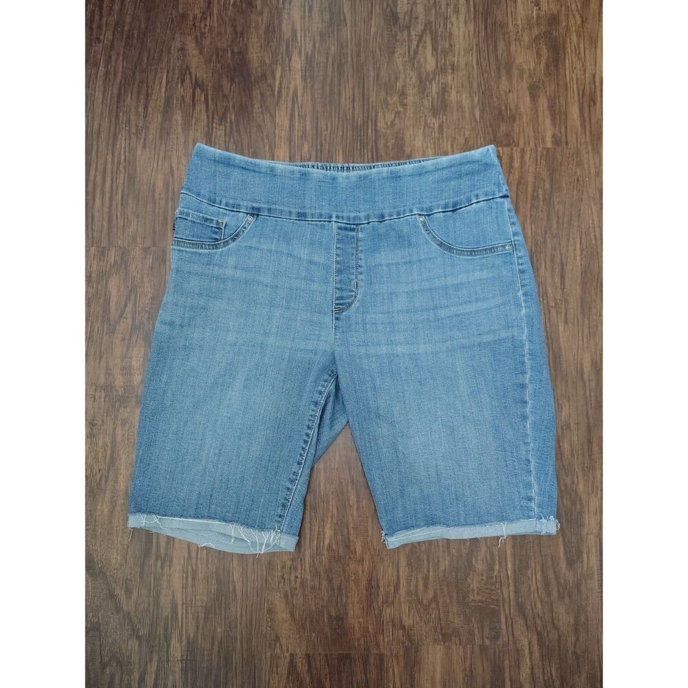 Lee Sculpting Mid Rise Denim Bermuda Jean Shorts Women's Sz 14 Light Wash - Picture 2 of 5
